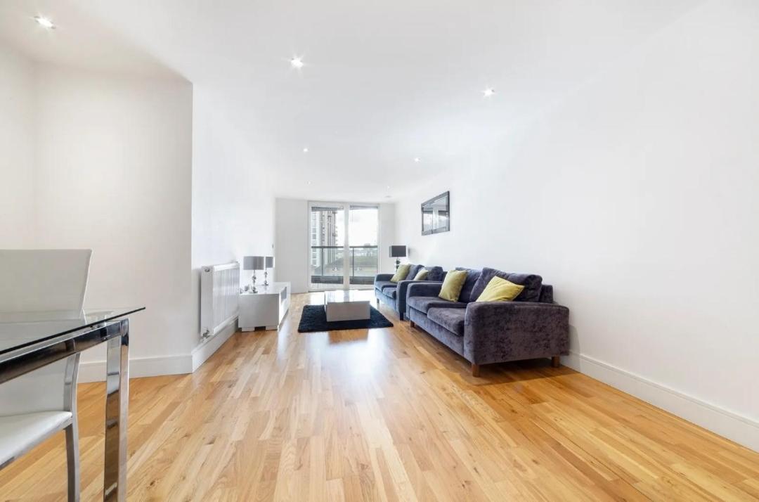 Stylish 1-bedroom Near Canary Wharf, O2 Arena & Excel - Excellent Transport Links * Londra